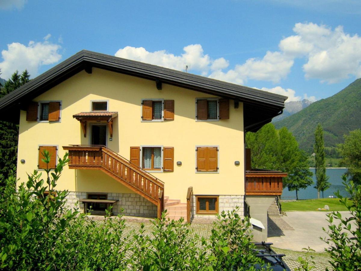 Belvilla By Oyo Villa Etti Bilo - Fronte Lago Molina di Ledro Eksteriør billede